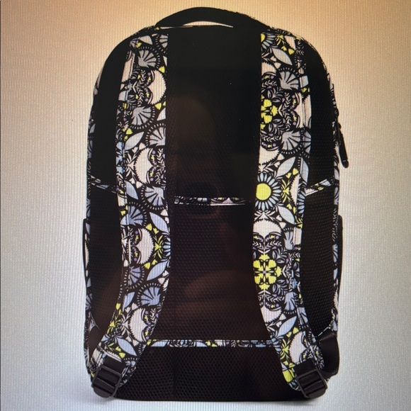 Vera Bradley “Plaza Medallion” Grand XL Backpack - Picture 10 of 16